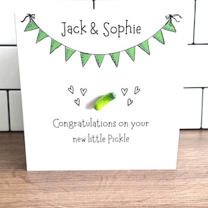 Carte personnalisée pour nouveau-né - Félicitations Little Pickle - Souvenir de cornichons en résine 3D