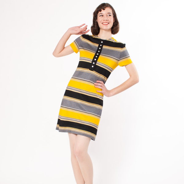Vintage 1960s MOD Dress - 60s Dress - Simple Striped Dress