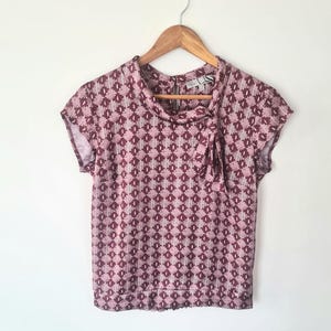 Vintage 90&#39;s,  Y2K women&#39;s brown blouse with geometric patterns