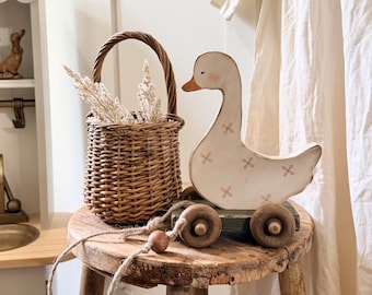 GOOSE WOODEN PULL decor | nursery decor | kids' room | photo prop | shelf decor | vintage | primitive | antique