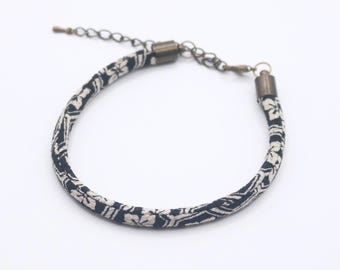 apanese adjustable bracelet | Chirimen cord | Kimono accessories | Handmade goods