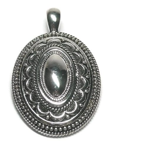 Oval,Magnetic,Silver,Pendant,Oval Medallion Magnetic Pendant, Oval Magnetic Pendant, Clip On Interchangeable Magnetic Pendant, Ornate Round Metal Pendant, Southwest, Bohemian, Removable, DIY Jewelry, Silver, jewelry supplies