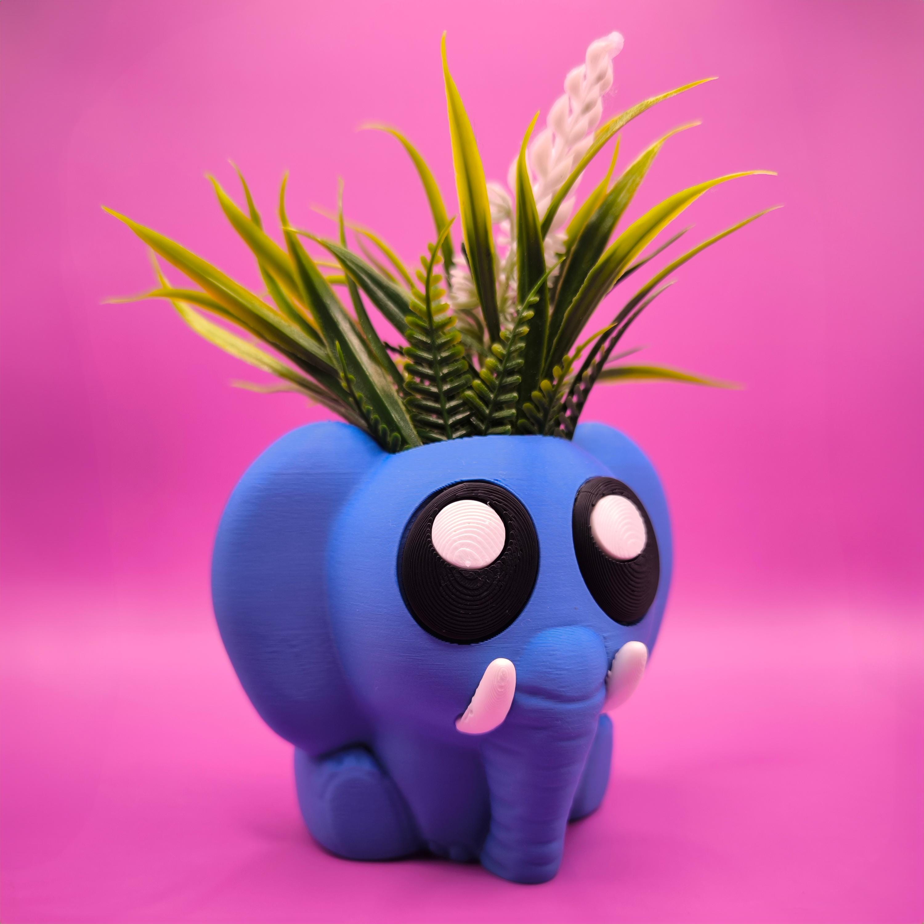 Blue Elephant Vase - Etsy UK