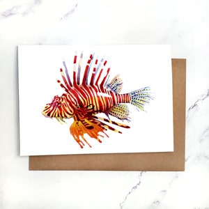 Pesce leone/biglietto d'auguri vuoto all'interno/carta A7 12,7 x 17,8 cm con busta/set opzionale