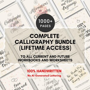 Könnte beinhalten: Eine Sammlung von Kalligrafie-Arbeitsheften mit verschiedenen Titeln wie Calligraphy With Intention, Affirmations in Calligraphy und Cozy Spells and Boo-tiful Letters. Das Paket enthält über 1000 Seiten mit handgeschriebenen Übungen.