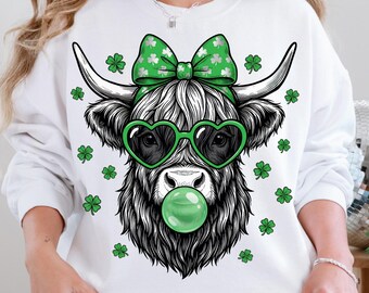 Mucca delle Highlands per il giorno di San Patrizio PNG, Sublimazione di tendenza per San Patrizio, Design per maglietta Irish Coquette