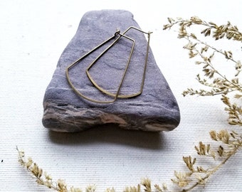 Gold minimalist hoop earrings//Brass hoop earrings//thin hoop earrings//geometric hoops//dainty gold hoops//free shipping// The Teagan