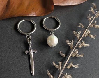 Gold sword earrings, feminist castlecore earrings, sword dangle earrings// The Cécile earrings