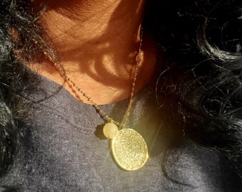 Modern gold coin chain necklace//24k gold coin pendant chain//genuine 24k gold plated necklace// yellow agate necklace //unisex necklace