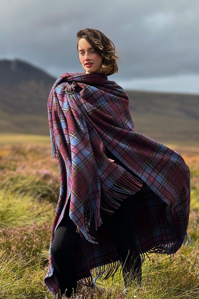 Women’s Scottish Tartan Ruana Handmade Acrylic Wool Blend Cape Shawl ...