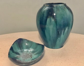 Green Black MCM Vase Trinket Dish/Ashtray Vintage 1950's Pottery Curved Plate Classic Vase Green Black Drip Glaze MidCentury Modern Decor