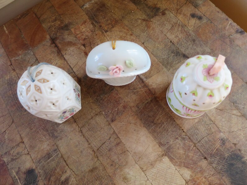3 Sachet Pomanders Vintage Closet Porcelain Potpourri Holders Etsy