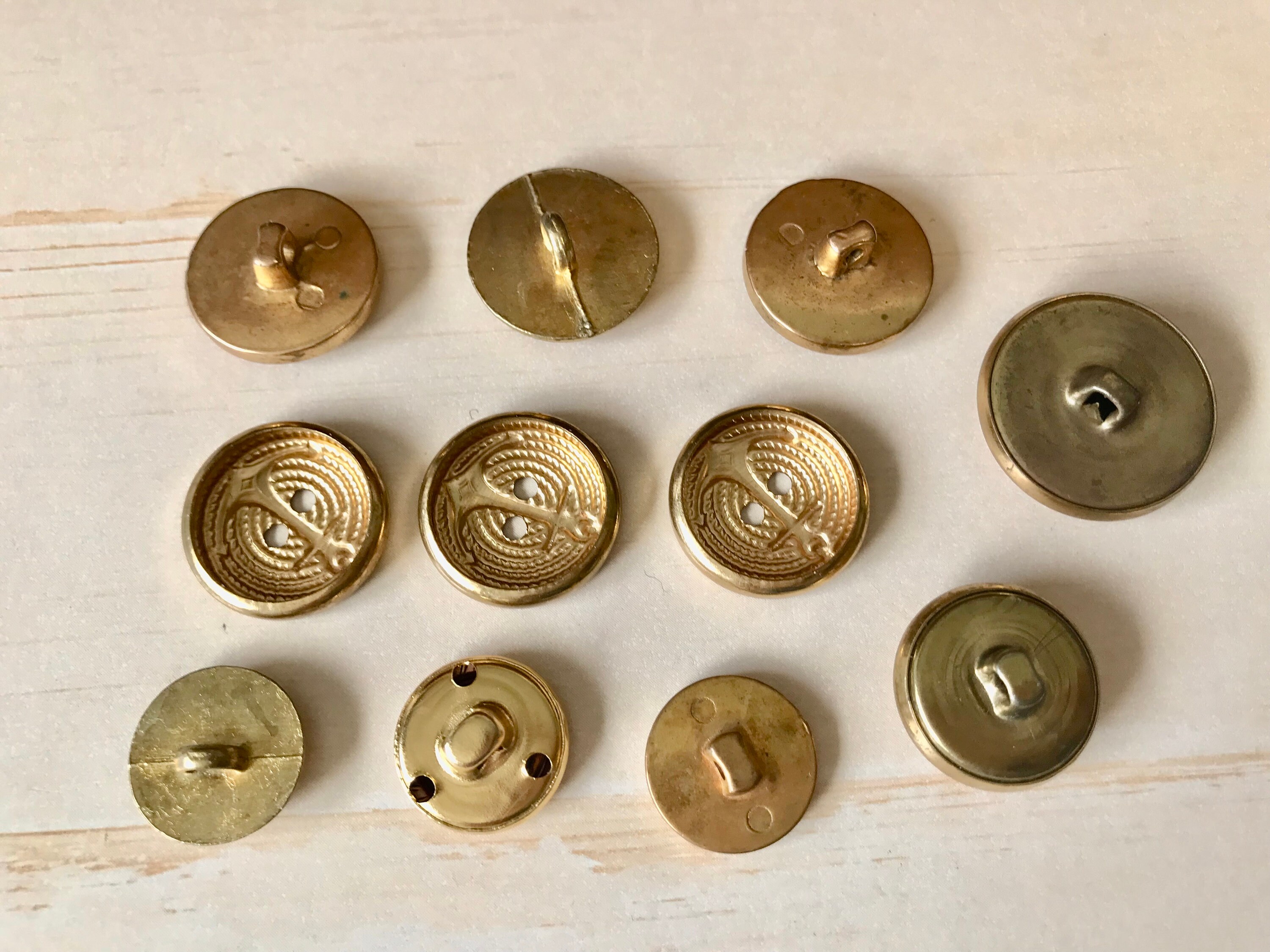 11 Brass US Navy Metal Anchor Buttons Asst. Military Uniform 