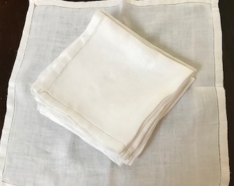 5 White Linen Napkins Set Fagotted Hem 16 inches Square + One 14 x 25 inch Mat/Doily Formal Dinner Napkins Set Vintage 1960's Table Linens