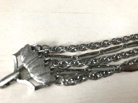 Silver Chain Bracelet Textured Clasp Specialty Chains Vintage 1970's Fashion Bracelet Small Medium 7.5 Inches - Etsy Silver Chain Bracelet Textured Clasp Specialty Chains Vintage 1970's Fashion Bracelet Small Medium 7.5 Inches - Etsy