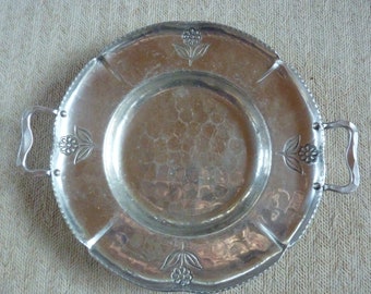 Buenilum Aluminum Tray w/ Handles 11 inch Round Hand Wrought and Hammered Daisy Sunflower Design 1940s Hostess Serving Tray