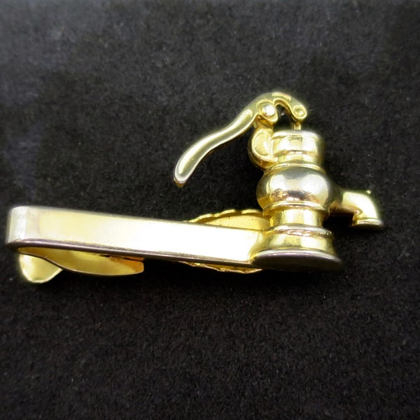 Hickok Water Pump Tie Bar Gold Finish Articulated Pump Handle Moves Mid Century Formal Wear Novelty Tie Clip