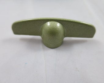 2 T Crank Window Handles 3/8 inch Light Brass finish Blinds Shades Low Profile for Window Shade/Blind Closes Completely NOS Vintage 1990s