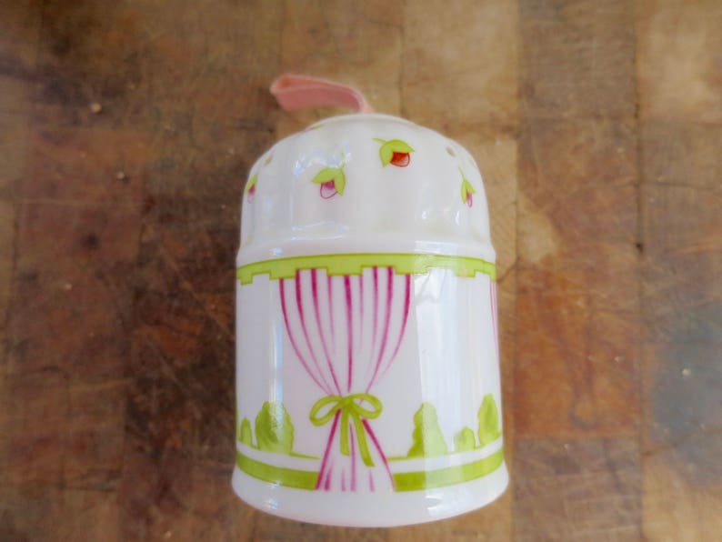 3 Sachet Pomanders Vintage Closet Porcelain Potpourri Holders Etsy