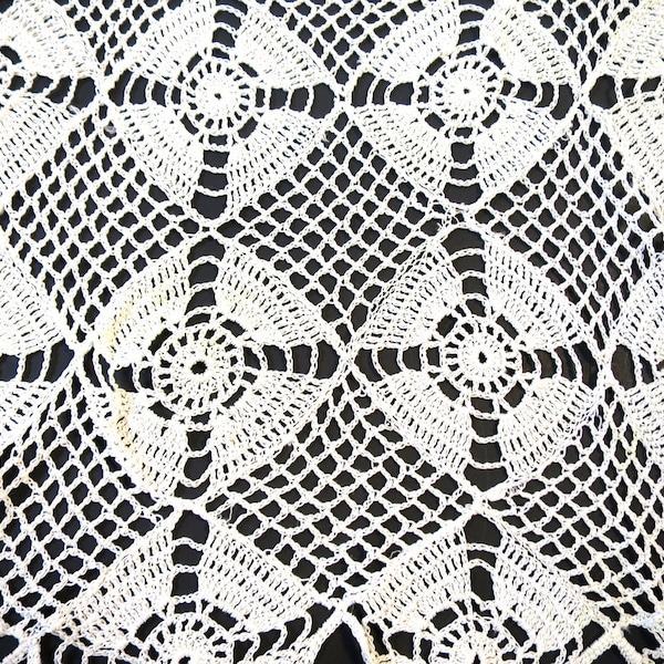 Spider Web Lace Doily 1950's Cotton Crochet Spiderweb Pattern Table Top, Lamp, Centerpiece Doily 14 inch Square Home Decor