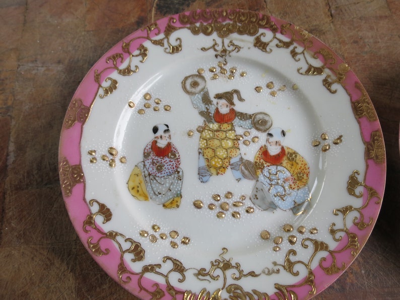 2 Mejeii Kutani Satsuma Fine Porcelain Plates Heavy Gilt Etsy