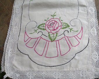 Red Roses Dresser Scarf Art Deco Green Leaves Black Red Outline Hand Embroidery Machine Lace Edge Linen Fabric 14 x 45 inches