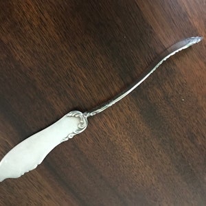 Wm A Rogers Ltd. Master Butter Knife Silver Plate Lenora Pattern Twisted Handle 1 Butter Knife Vintage 1900-1920s Silver Flatware
