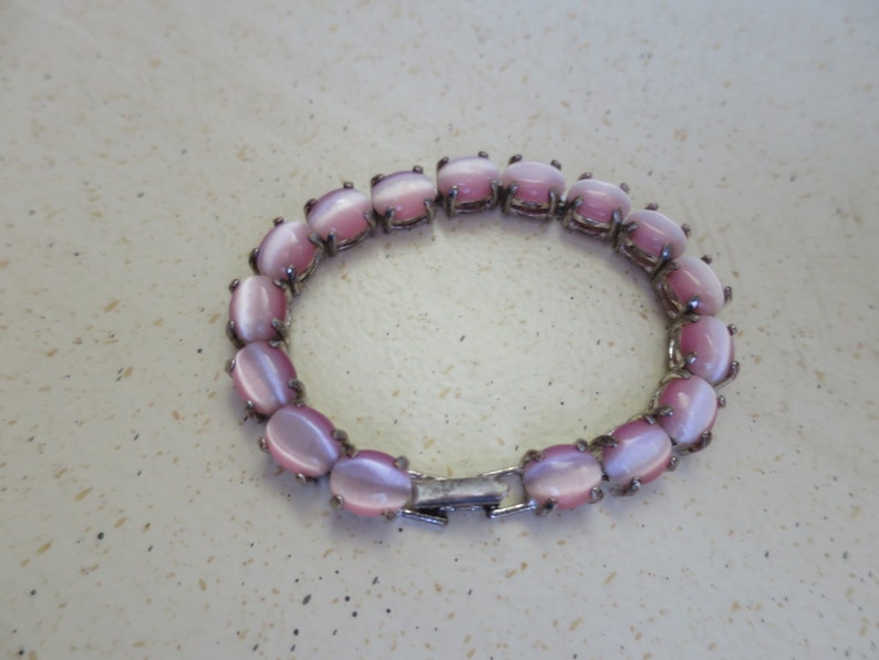 Pink Art Glass Link Bracelet Givre Pink White Oval Cabochon Stones Silver Finish 1970's Mid Century Avon Vintage Style .5 x 7.5 inches image 3