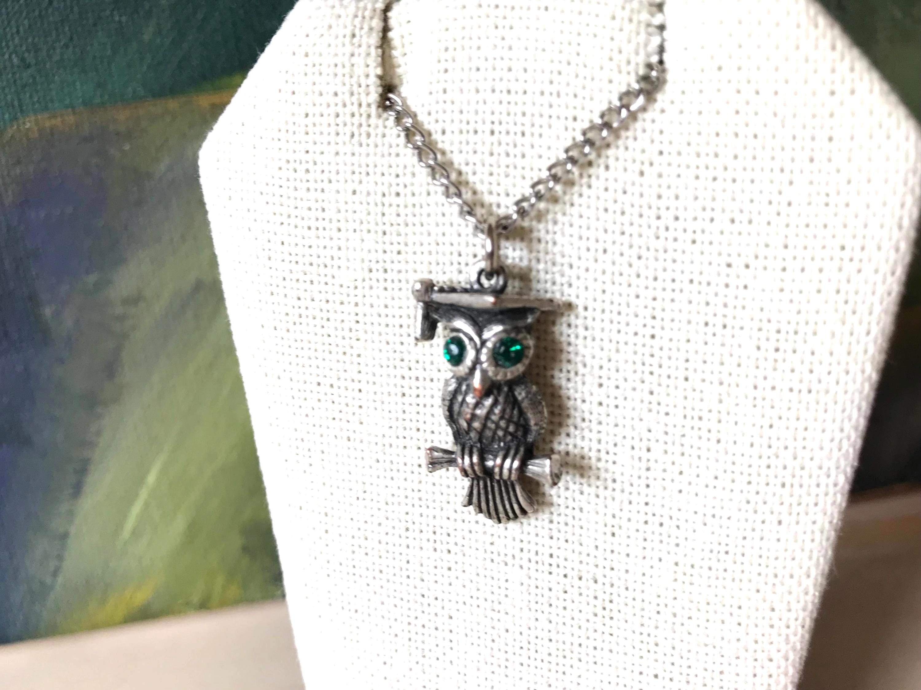 Graduate Owl Pendant Necklace Green Rhinestone Eyes Wearing Mortarboard Silver Chain Choker Necklace