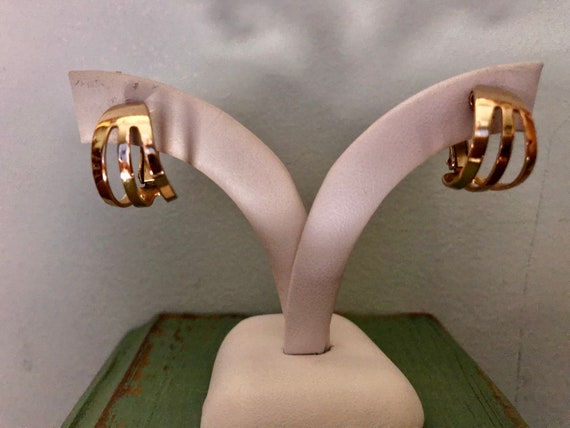 Napier Gold Hoop Earrings 3 Bar Round Hoops Vinta… - image 8