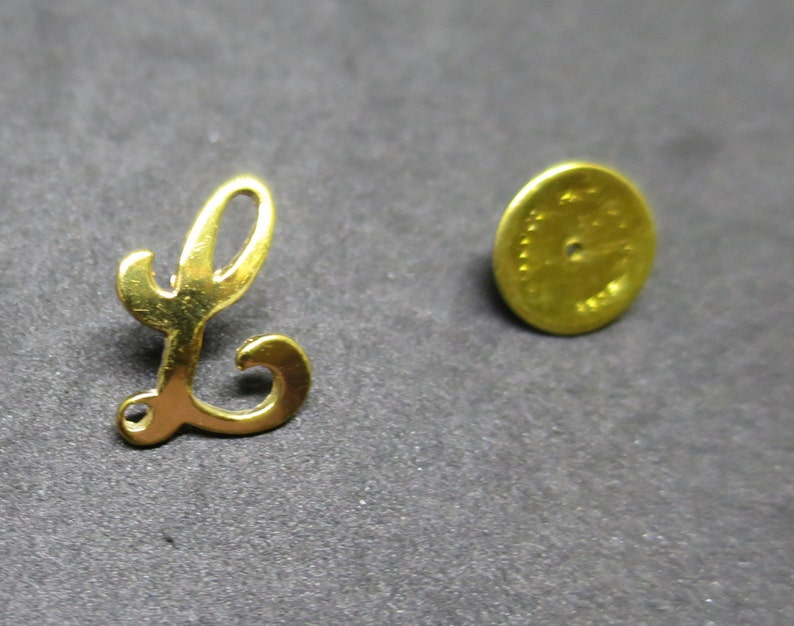 Gold Script Letter L Tie Tack Lapel Pin Mid Century Vintage L Monogram Tie Tack Formal Wear Tie Accessory Mens Womens Fashion Jewelry