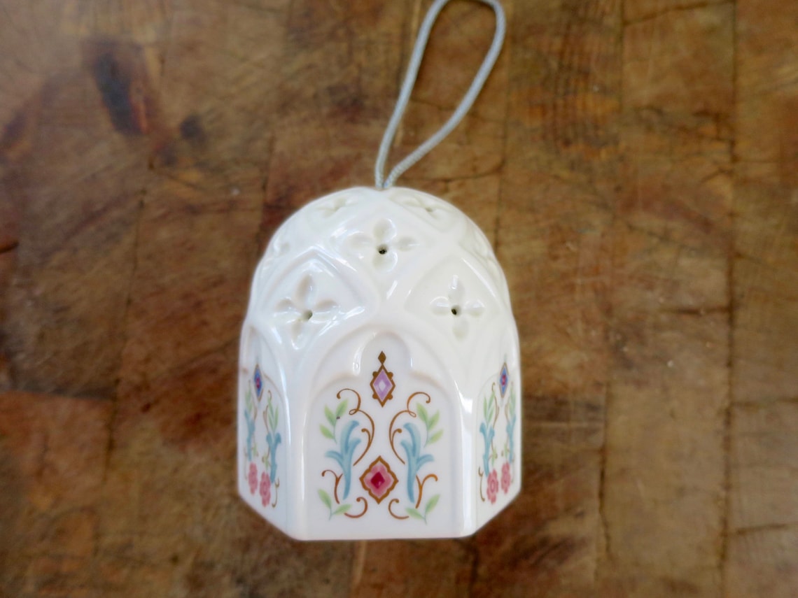 3 Sachet Pomanders Vintage Closet Porcelain Potpourri Holders Etsy