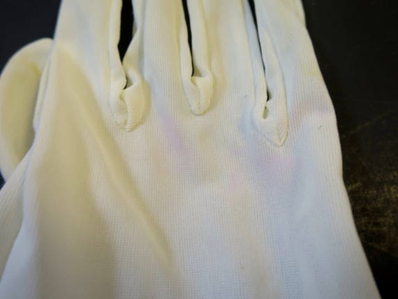 White Nylon Knit Gloves Size 6.5 Mid Length 12 in… - image 3