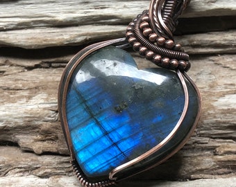 Labradorite Pendant Necklace, Heart Pendant, Labradorite Heart Pendant, Blue Flash Labradorite Pendant