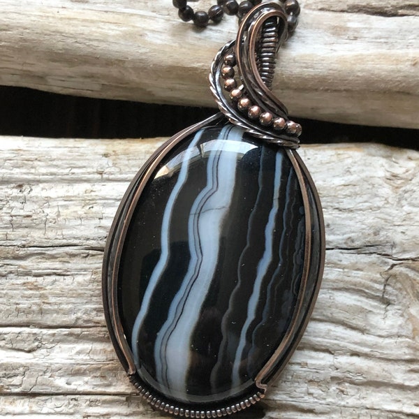 Black/White Agate Pendant, Black and White Jewelry, Agate Pendant