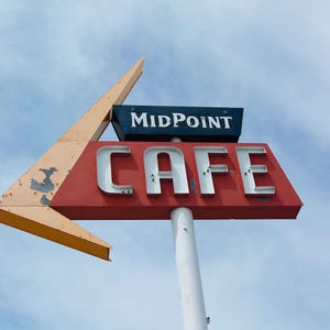 Midpoint Cafe' Sign Route 66 Fotografia Stampa SENZA CORNICE