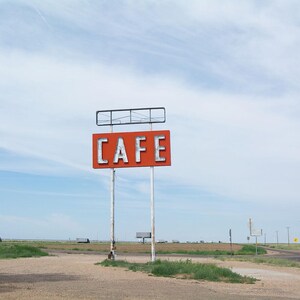 Old Midpoint Cafe' Sign Route 66 Fotografia Stampa INCORNICIATA
