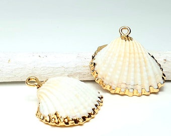 2PCS, GSC-54,18mm Gold Plated White Scallop Sea Shell Charm