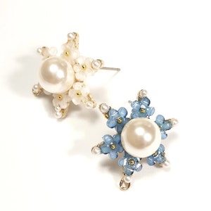 2PCS, EGP-701, 25mm  Wild Flower Star Stud , Small flower 6 colors, Stud Earring