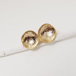 2PCS, EPMG-12, Concave bowl  Matte Gold Plate Round Ear Post with loop, Hammered Matte Gold, Matte Silver- Matte Gold