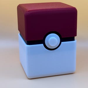 Pokeball-style Deck Box