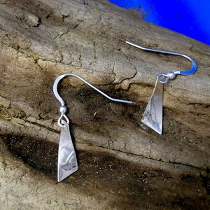 Twist Earrings, Spiral Earrings, Handmade, Sterling Silver, Twist Jewellery, Spiral Jewellery, Drop Earrings, Simple Earrings, 925 Silver.