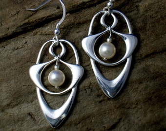 Silver and Pearl Art Nouveau earrings, Silver Celtic Earrings, Silver jewellery, Handmade Jewellery, Celtic Jewellery, Perfect Gift.