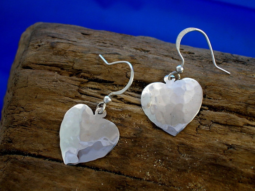 Hammered silver on sale heart earrings