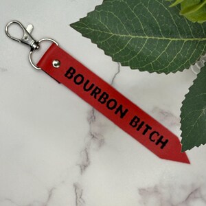 Gotisk "Son of a Bitch"-nyckelring – Röd & Svart nyckelring i konstläder