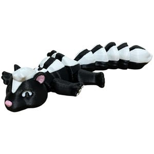 Articulated Skunk