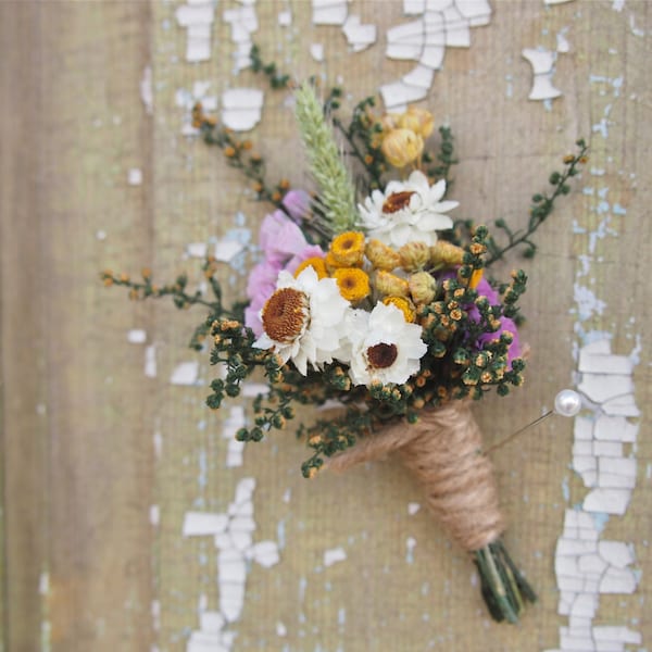 Garden Flower Dried Flower Boutonniere, Corsage, Groom and Groomsmen Pin, Country Weddings