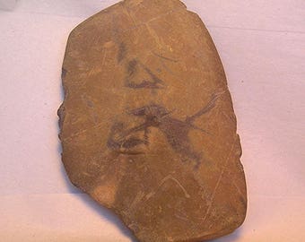 An American Primitive Etched Colored Trade Stone Z7