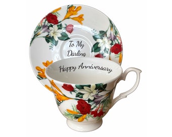 Taza y platillo de porcelana fina estilo vintage personalizados, en caja, diseño Spring Ramy.