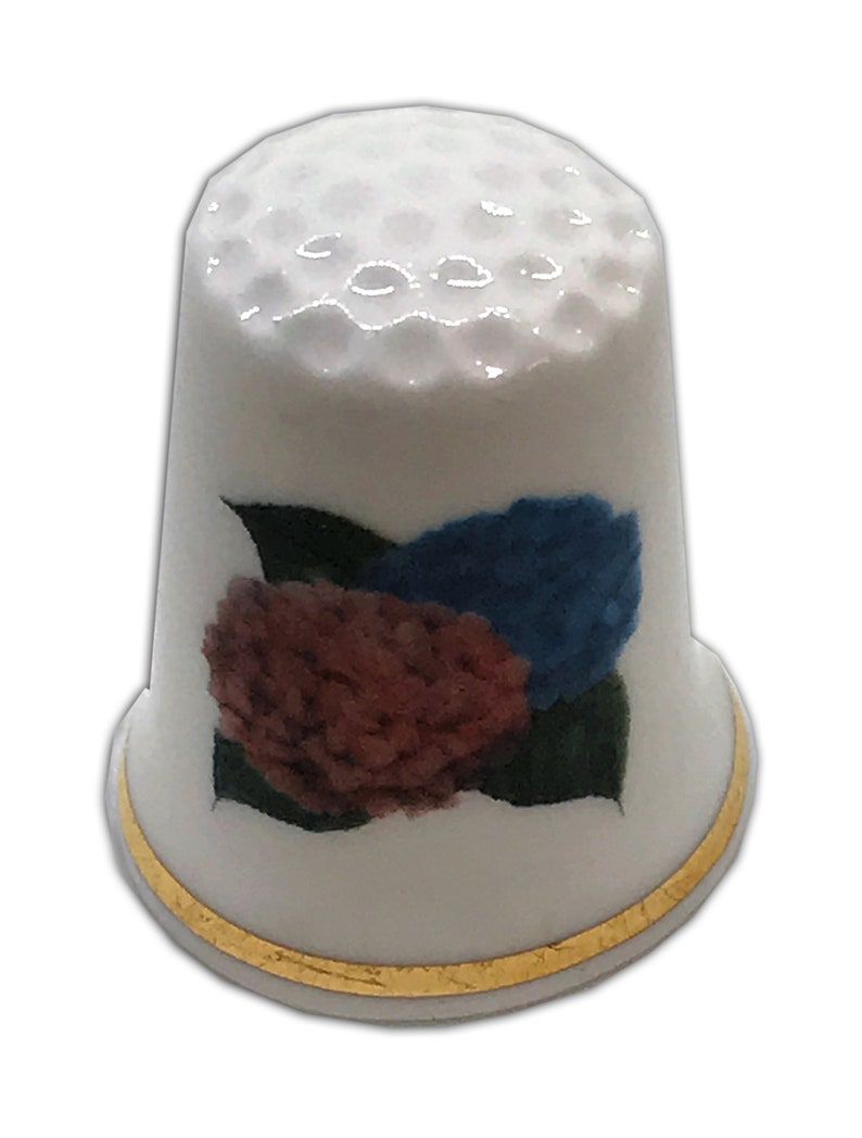 BN Personalised Fine Bone China Hydrangea Design 2 Thimble with Display Case Personalised Thimble